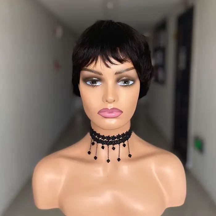 Perruques de cheveux humains droites courtes couleur naturelle cheveux brésiliens Remy coupe de luti