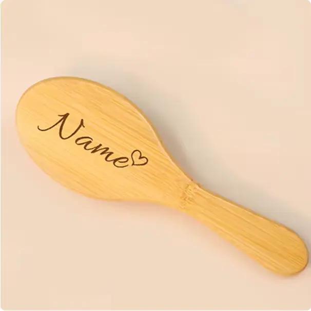 Peigne à coussin d'air en bois personnalisé, brosse démêlante personnalisée, brosses à cheveux perso