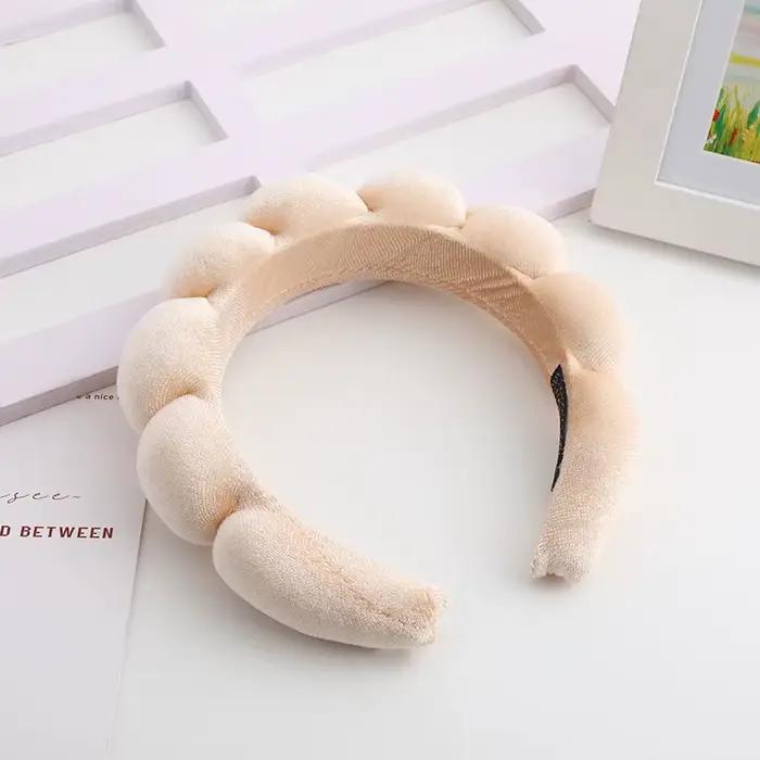 Bandeau de cheveux en velours, tête de mort haute, éponge supérieure, pâte frite, torsades, fouet ha