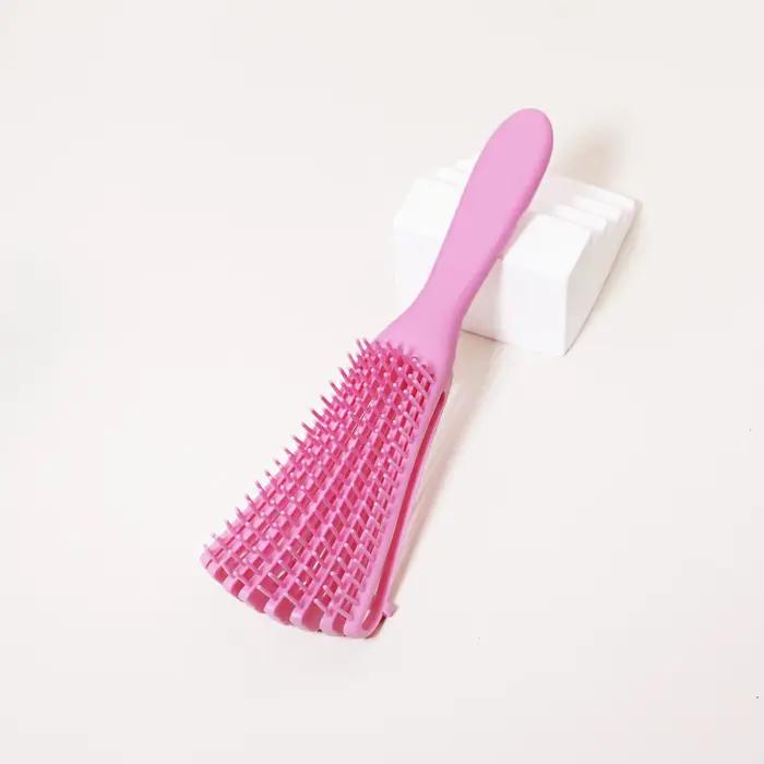 Brosse de massage du cuir chevelu