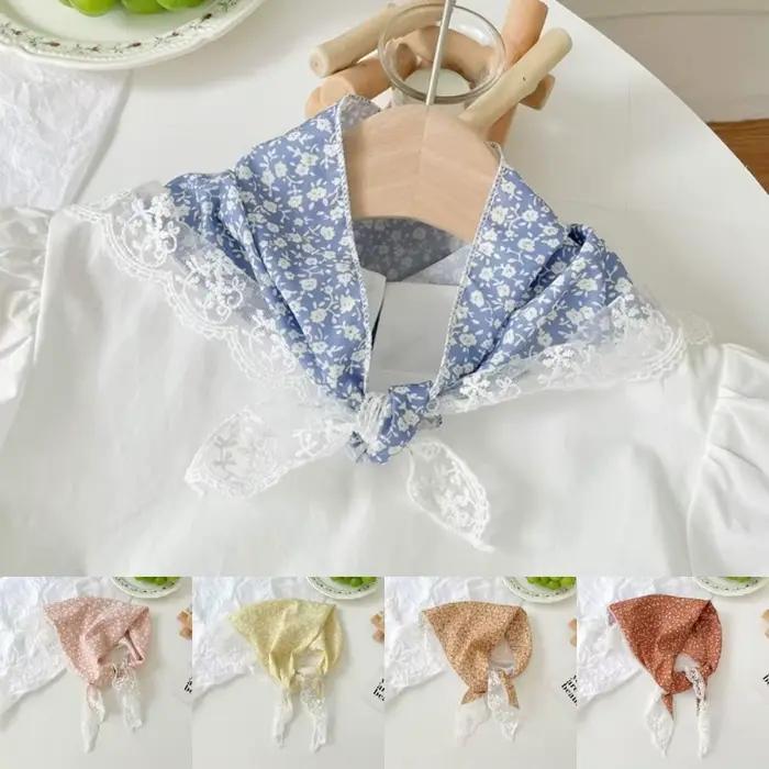 Nouveau Style français Triangle écharpe petites fleurs tissu Turban Bandana cheveux accessoires dentelle bandes
