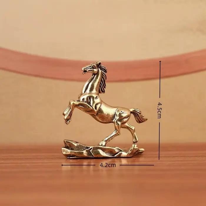 Figurine de cheval en cuivre