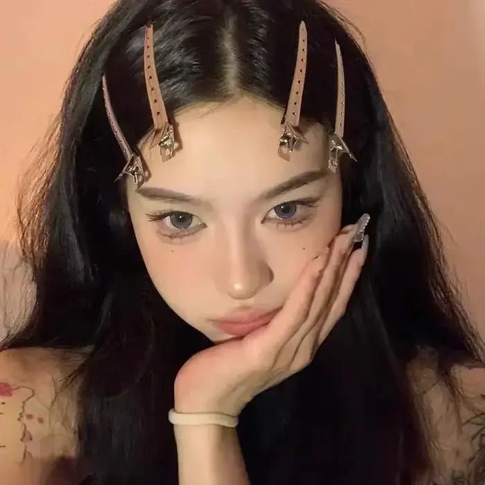 Pinces à cheveux professionnelles pour coiffure et sectionnement
