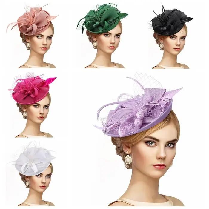 Chapeau fascinateur en plumes exquises