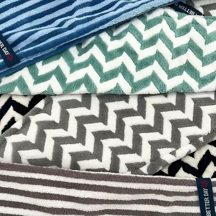Serviette de bain en microfibre rayée à séchage rapide