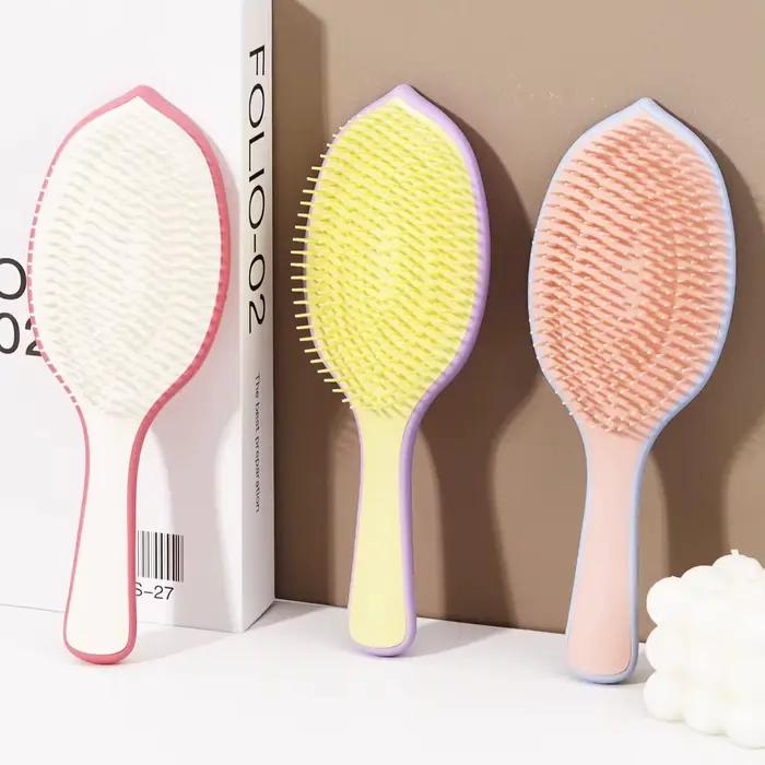 Brosse à cheveux en forme de feuille moelleuse