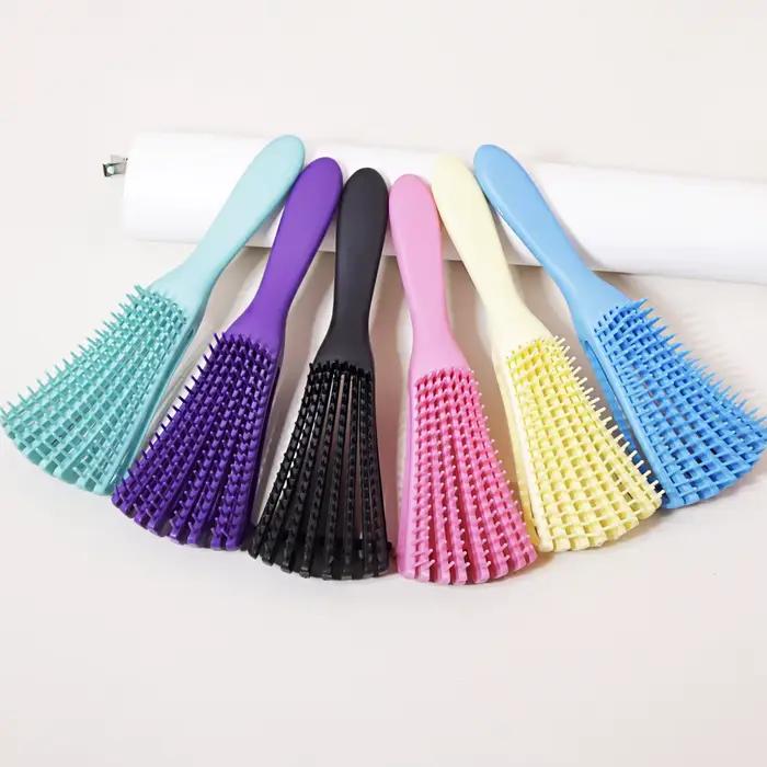 Brosse de massage du cuir chevelu