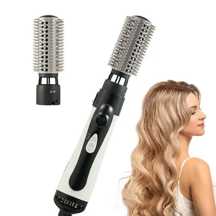 Sèche-cheveux et brosse volumisante
