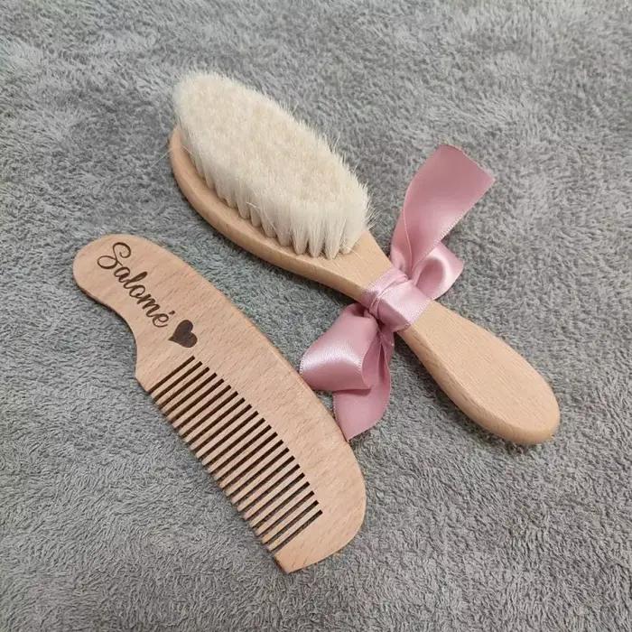 Brosse à cheveux et peigne en bois naturel pour bébé