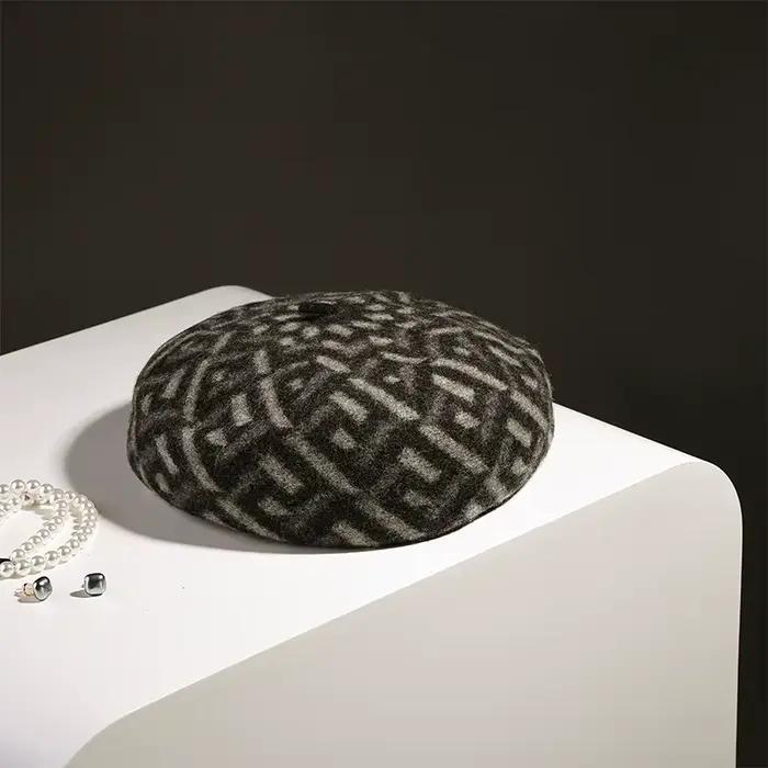 Béret en feutre de laine pour femme