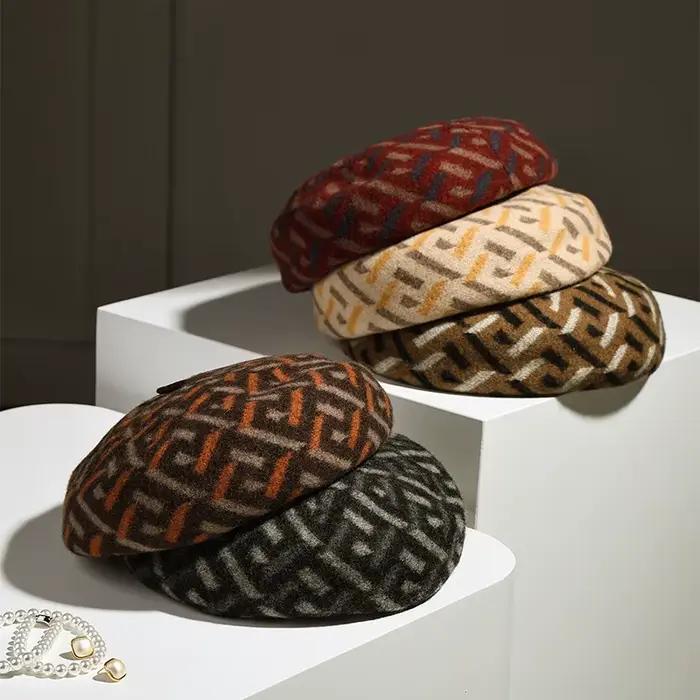 Béret en feutre de laine pour femme