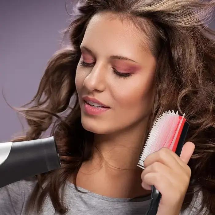 Brosse à cheveux démêlante à 9 rangées